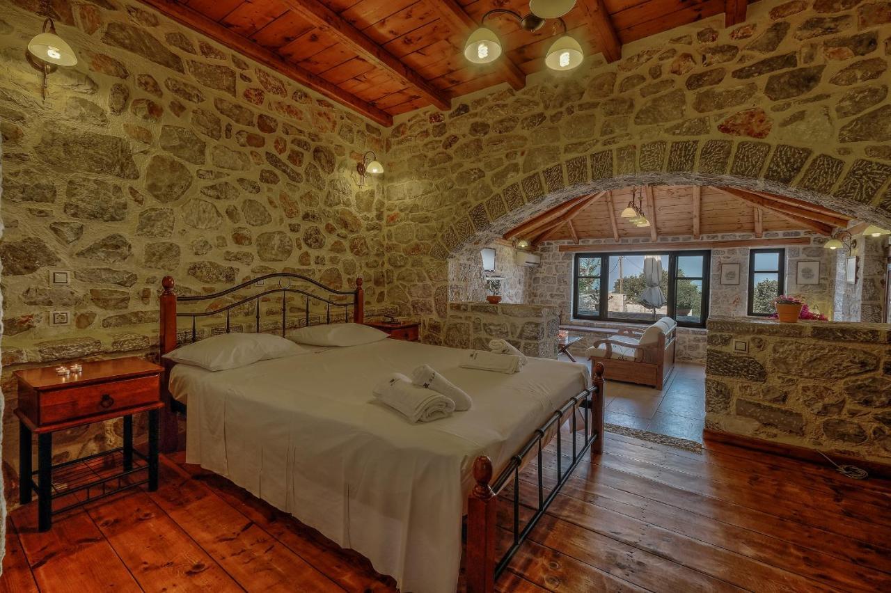 Achelatis Traditional Guest Houses Areopoli Exterior photo